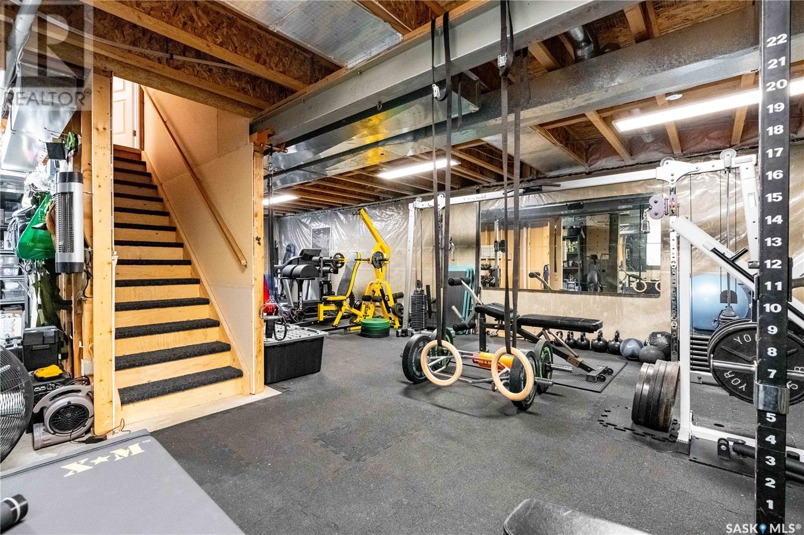 815 Columbia Way, Martensville, Saskatchewan  S0K 0A2 - Photo 32 - SK013974