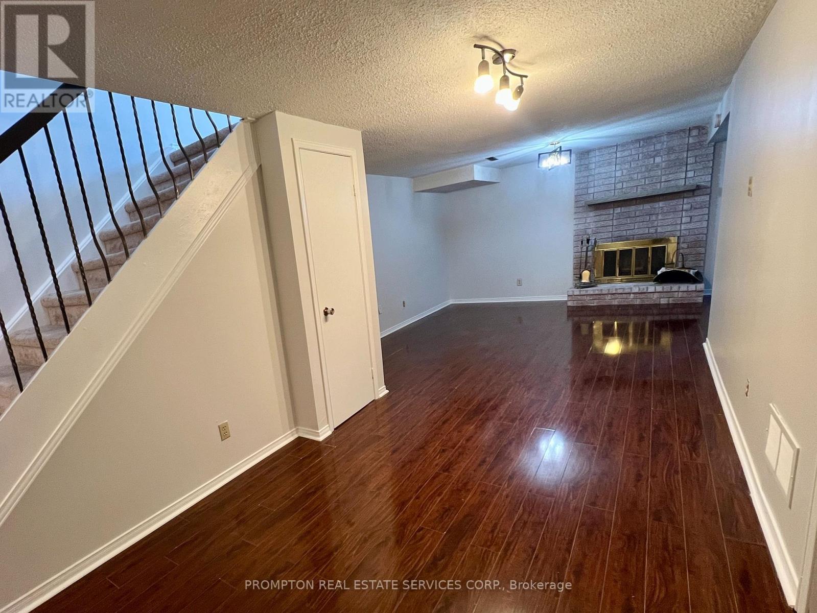39 Frost Drive, Whitby (Lynde Creek), Ontario  L1P 1C8 - Photo 21 - E12260850