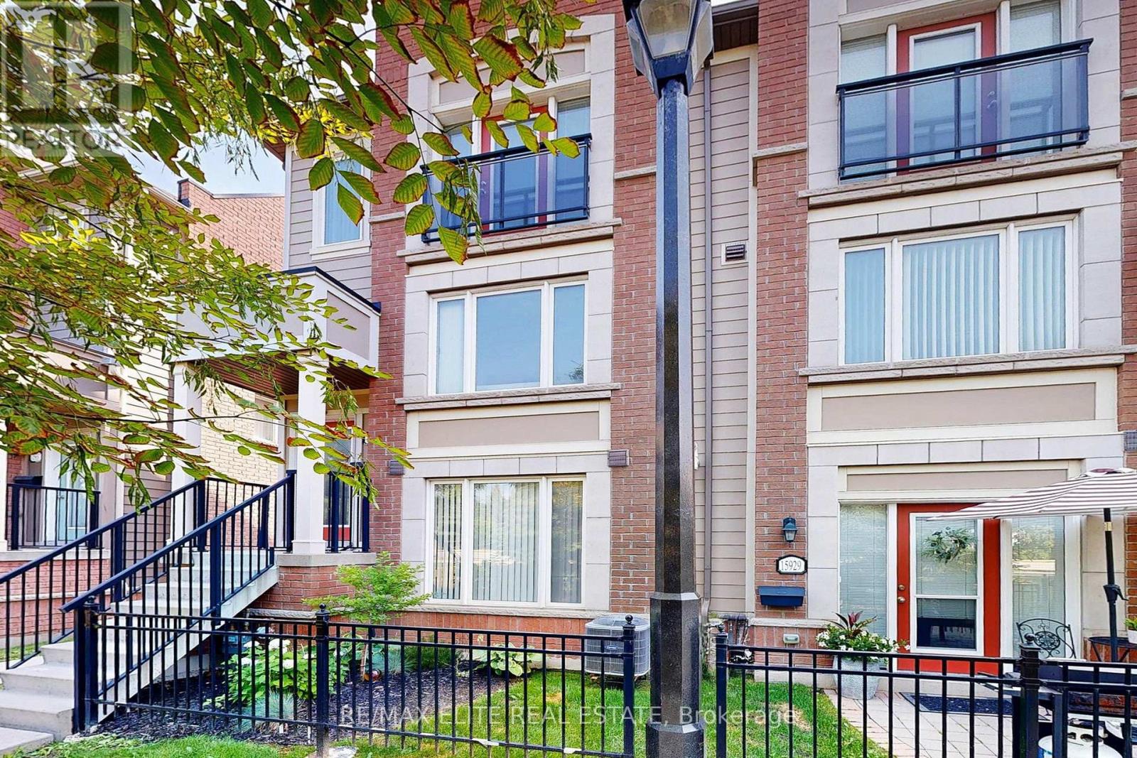 Property at 15931 BAYVIEW AVENUE image 4