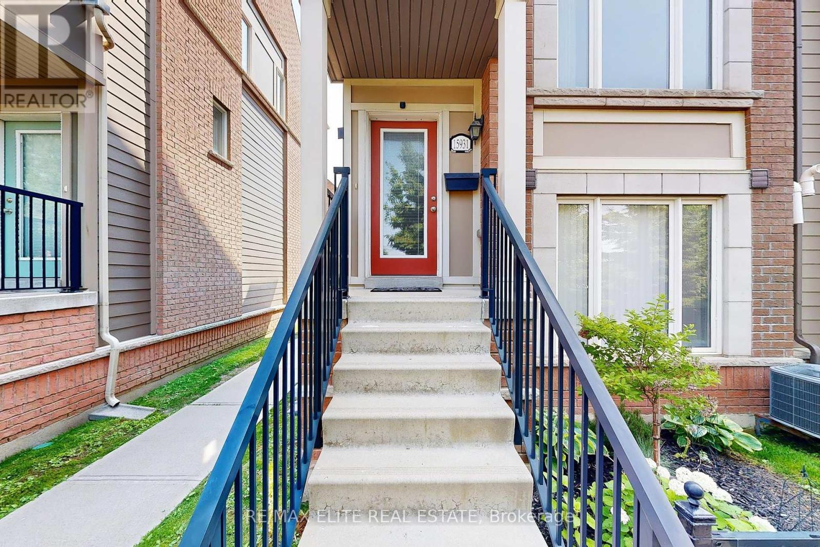 15931 Bayview Avenue, Aurora, Ontario  L4G 0S3 - Photo 6 - N12285740