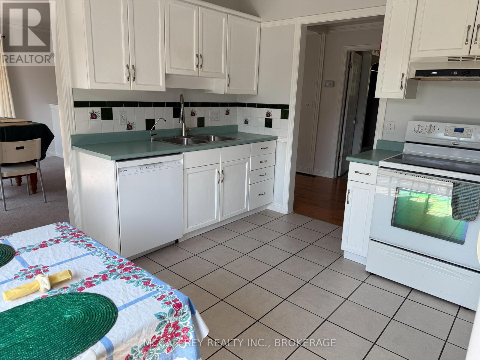 23 Union Street, Greater Napanee, Ontario  K7R 2V8 - Photo 12 - X12315942