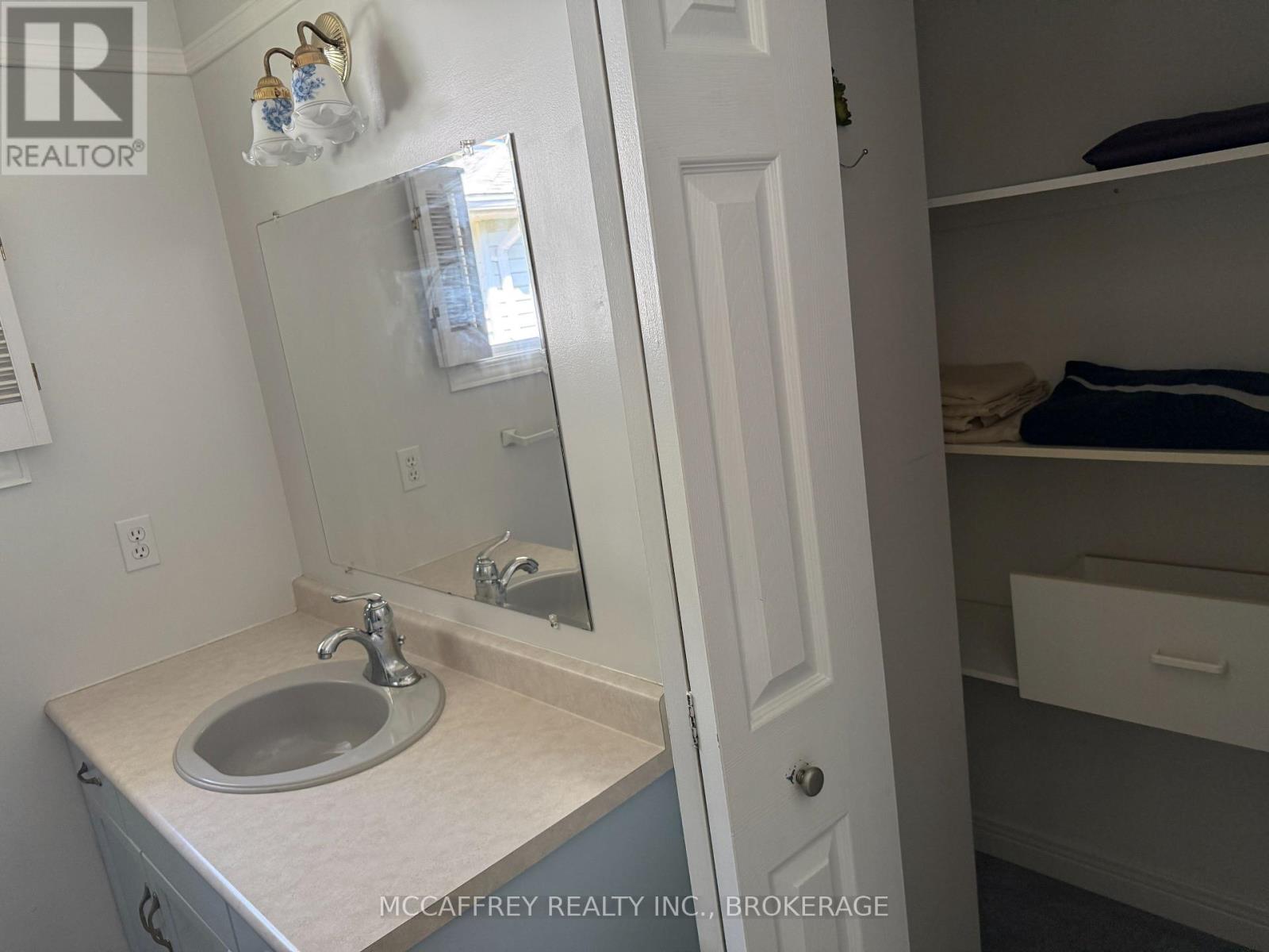 23 Union Street, Greater Napanee, Ontario  K7R 2V8 - Photo 14 - X12315942