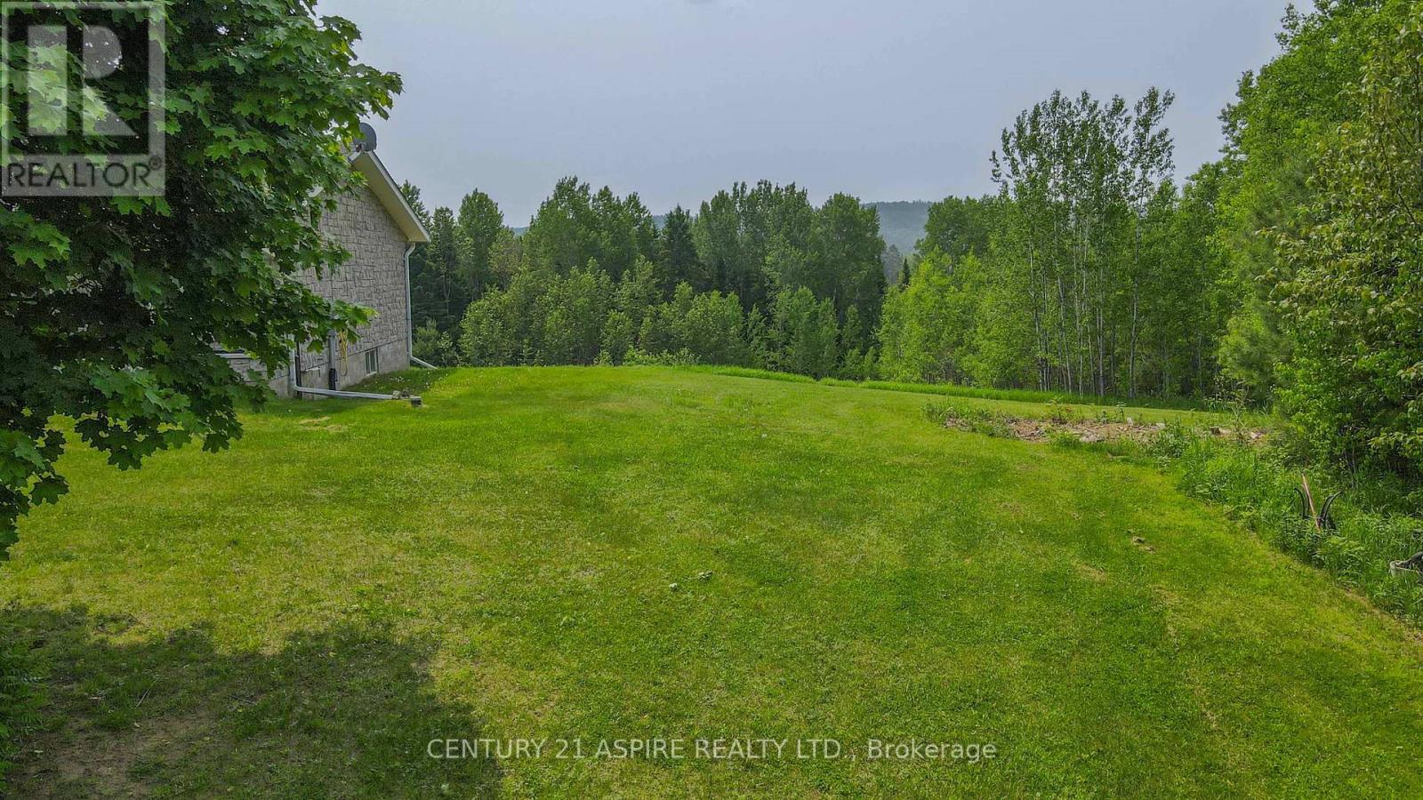 2112 Schutt Road, Brudenell, Ontario  K0J 2E0 - Photo 30 - X12315966
