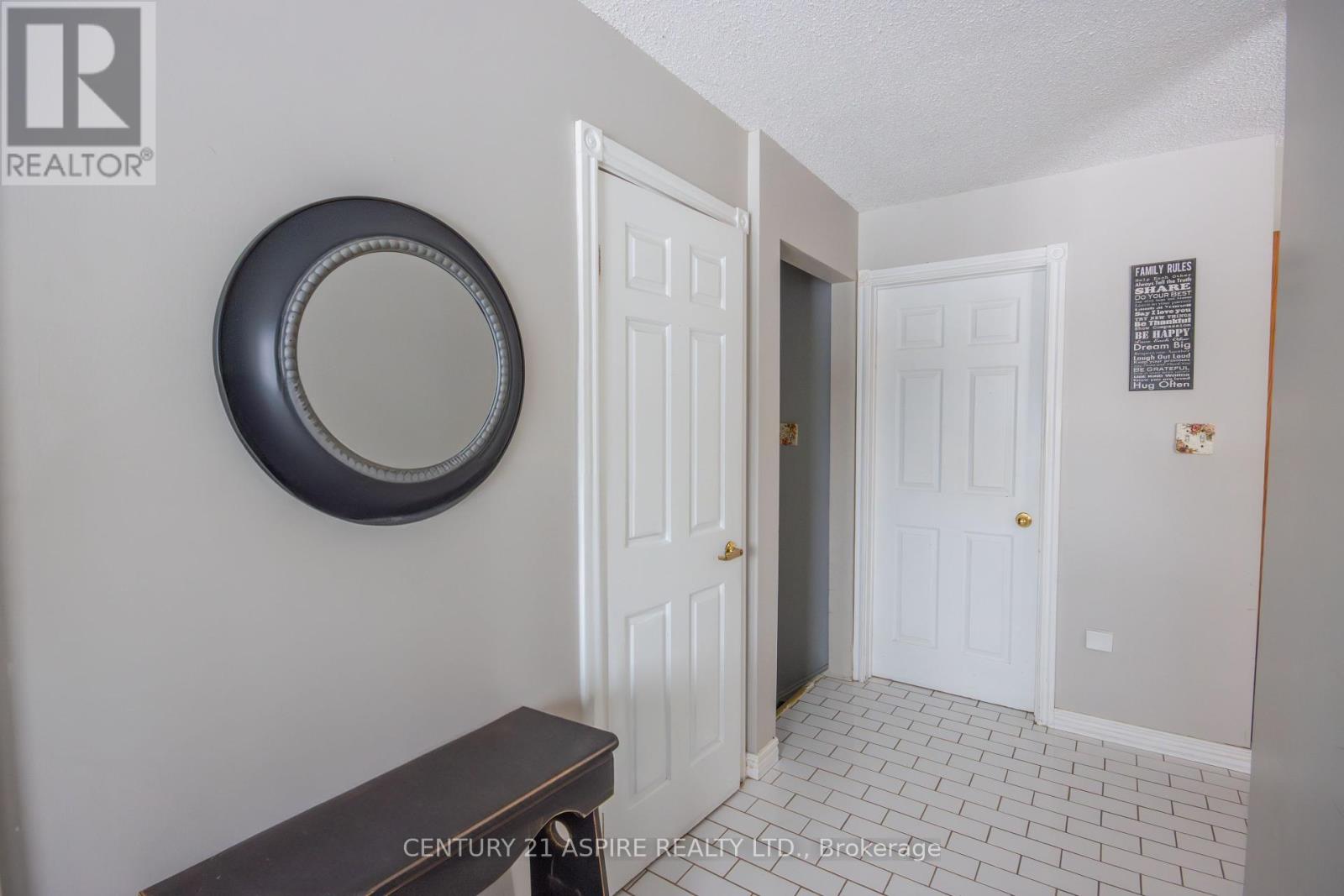 2112 Schutt Road, Brudenell, Ontario  K0J 2E0 - Photo 4 - X12315966
