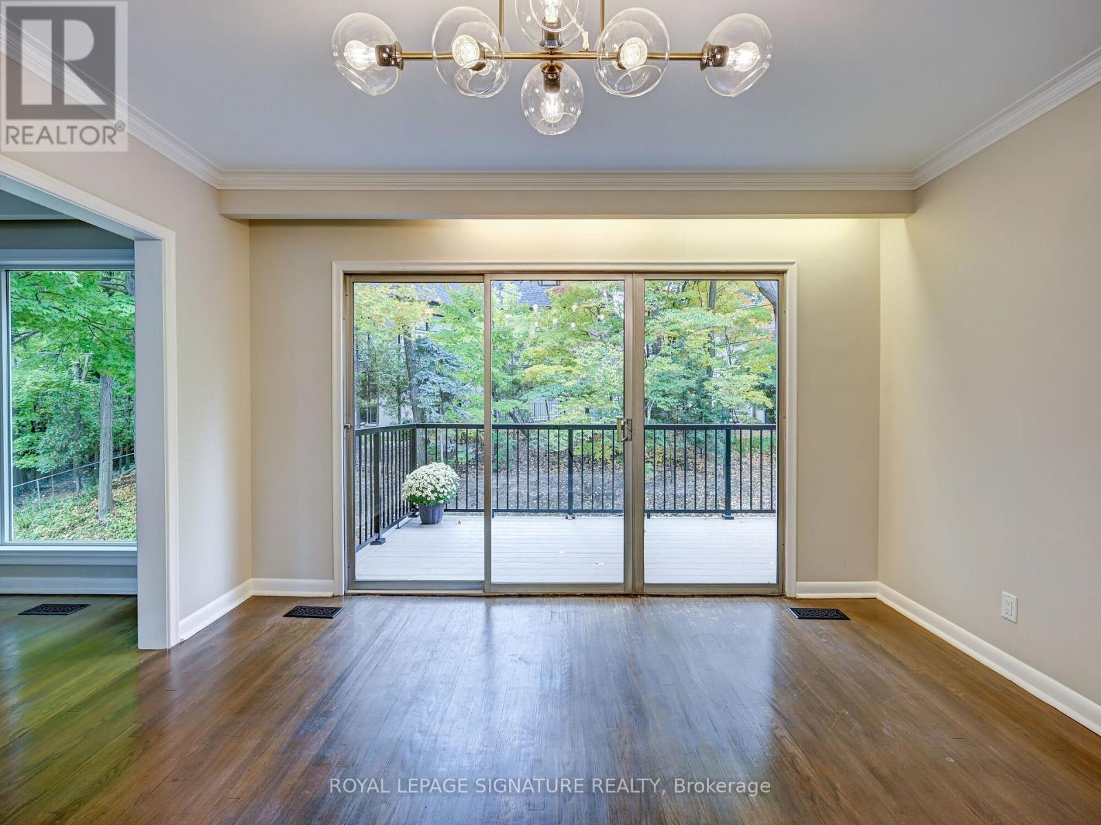 9 Pinevale Road, Markham, Ontario  L3T 1J7 - Photo 15 - N12315838