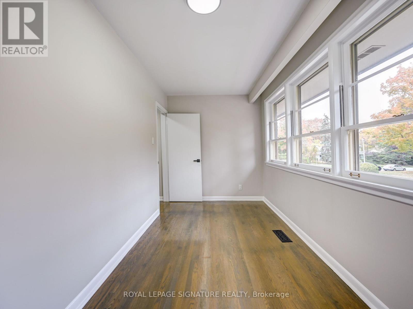 9 Pinevale Road, Markham, Ontario  L3T 1J7 - Photo 22 - N12315838