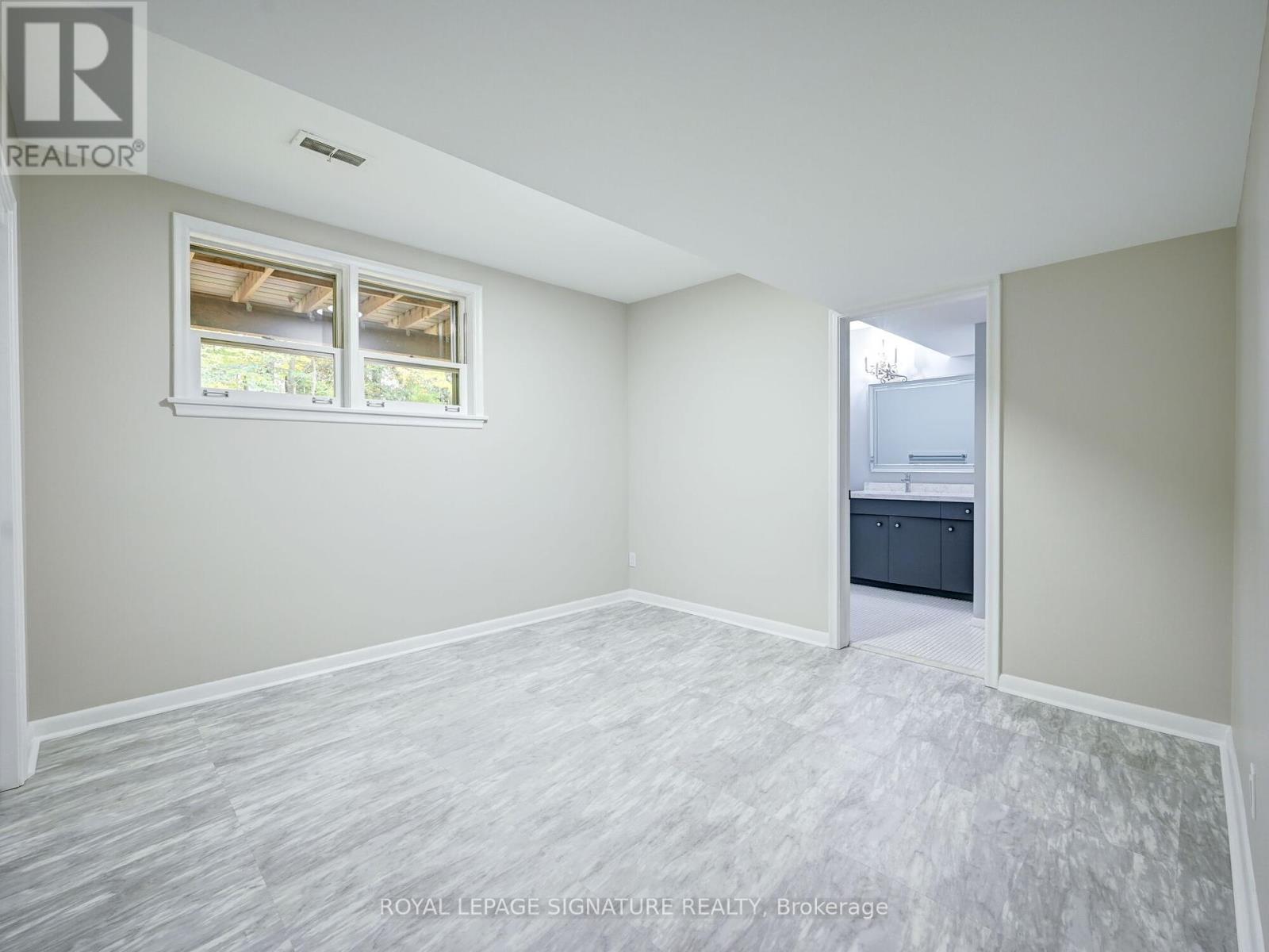 9 Pinevale Road, Markham, Ontario  L3T 1J7 - Photo 33 - N12315838