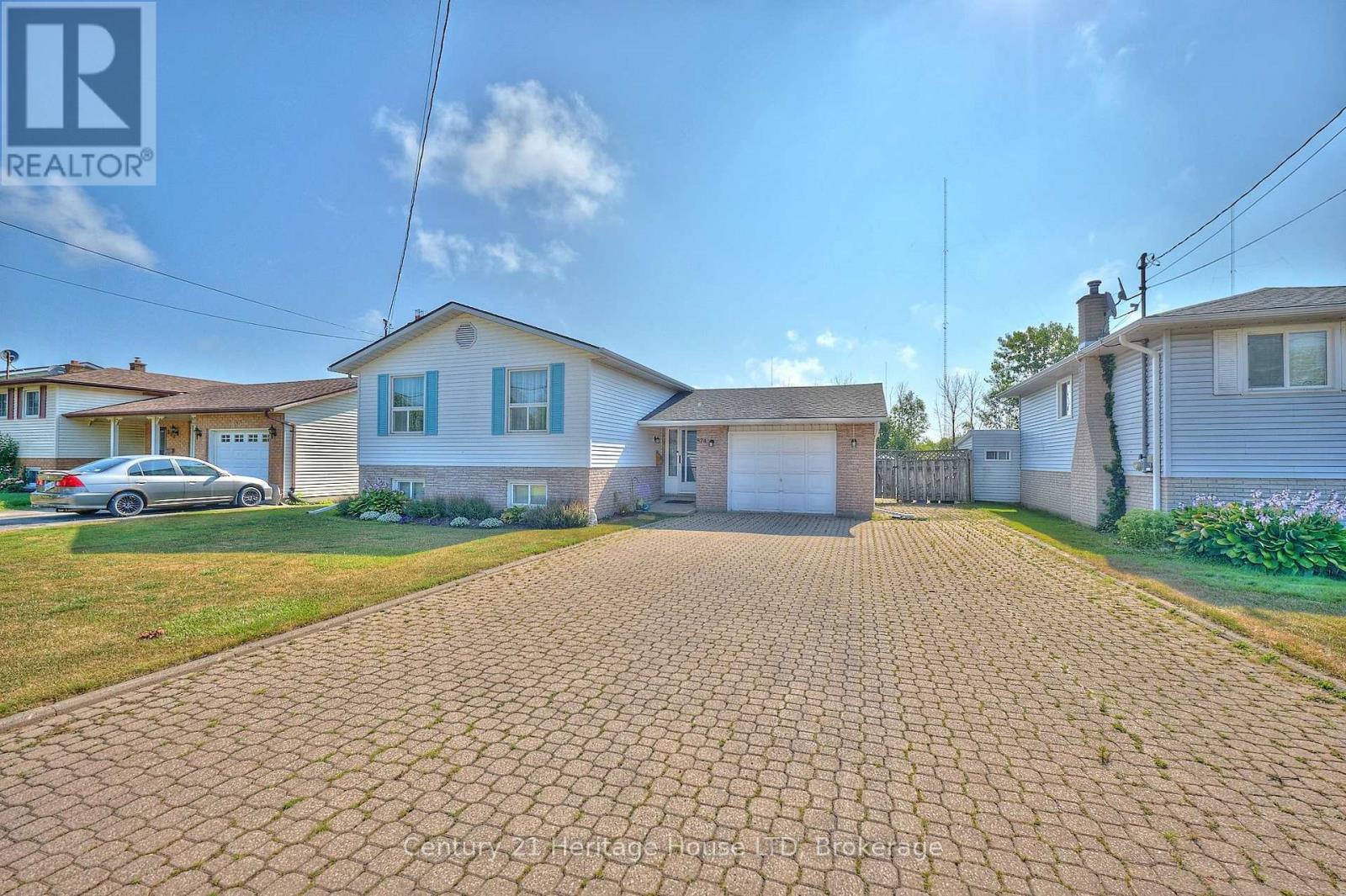 874 CRESCENT ROAD, Fort Erie, Ontario