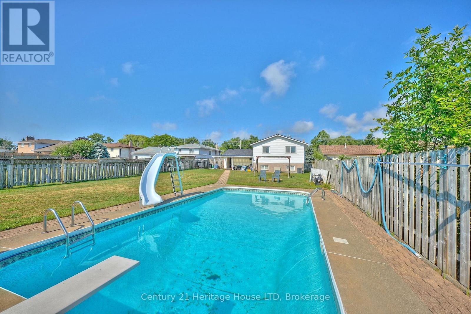 874 Crescent Road, Fort Erie, Ontario  L2A 4R4 - Photo 27 - X12315961