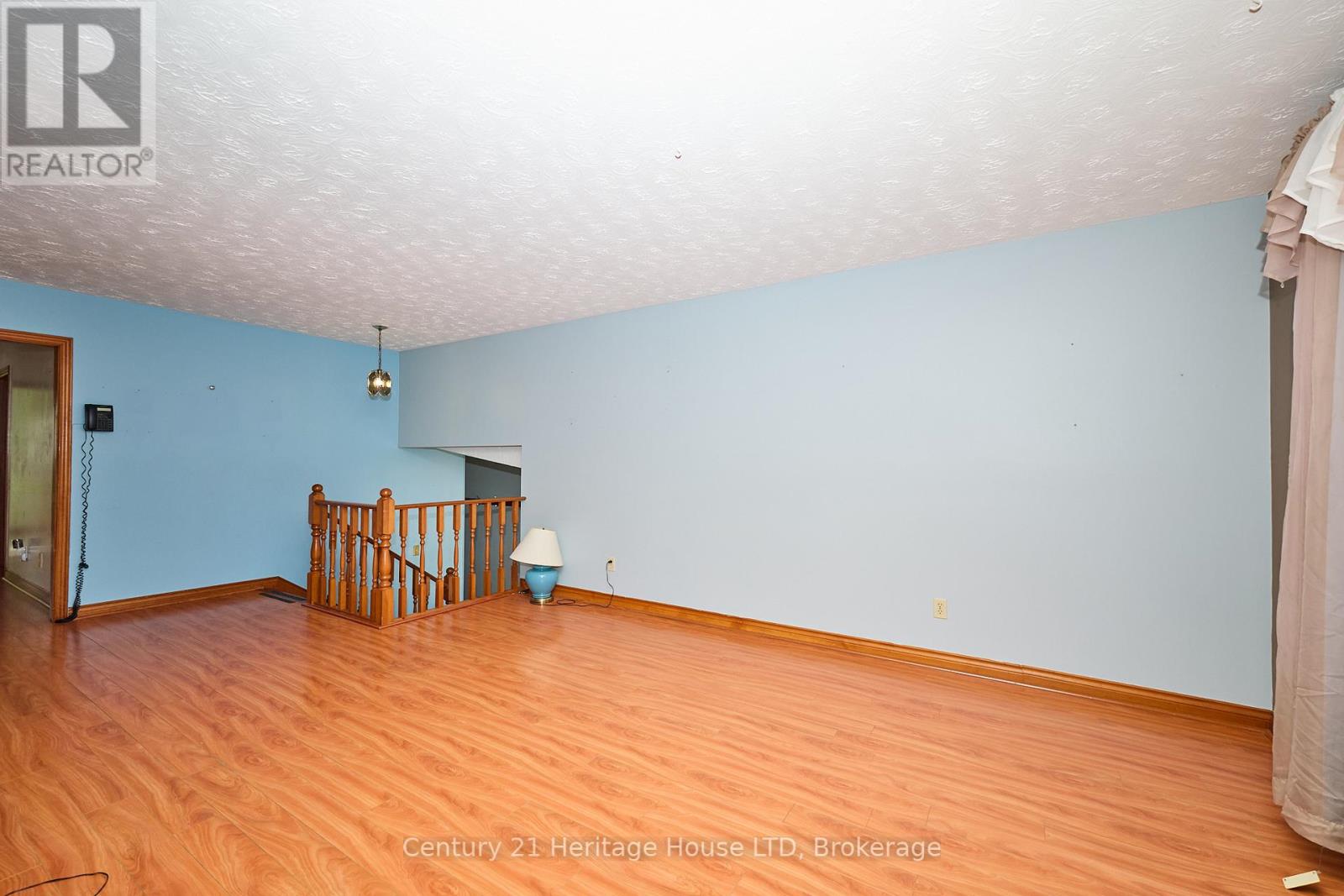 874 Crescent Road, Fort Erie, Ontario  L2A 4R4 - Photo 6 - X12315961