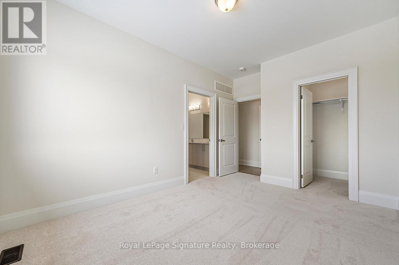 113 Clement Lane, Blue Mountains, Ontario  N0H 1J0 - Photo 21 - X12315969