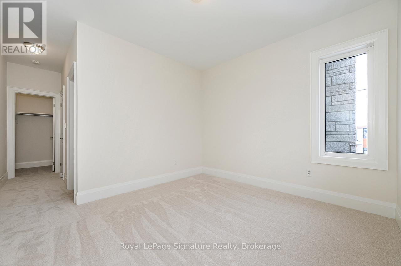 113 Clement Lane, Blue Mountains, Ontario  N0H 1J0 - Photo 22 - X12315969