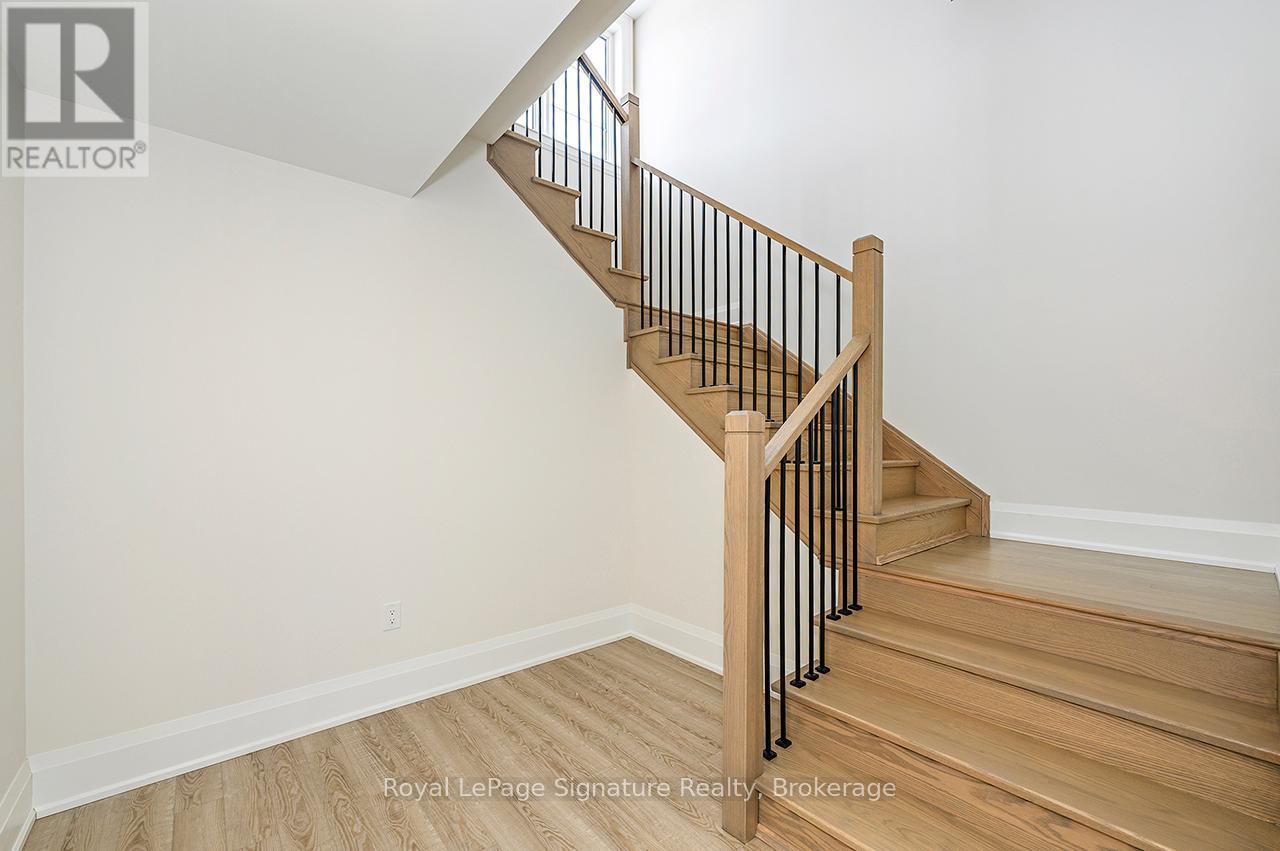 113 Clement Lane, Blue Mountains, Ontario  N0H 1J0 - Photo 24 - X12315969