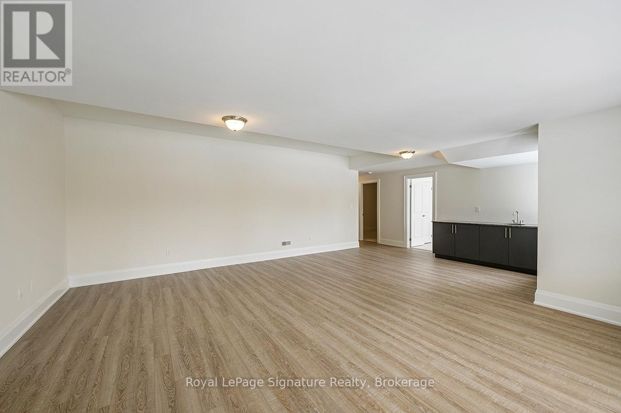 113 Clement Lane, Blue Mountains, Ontario  N0H 1J0 - Photo 26 - X12315969