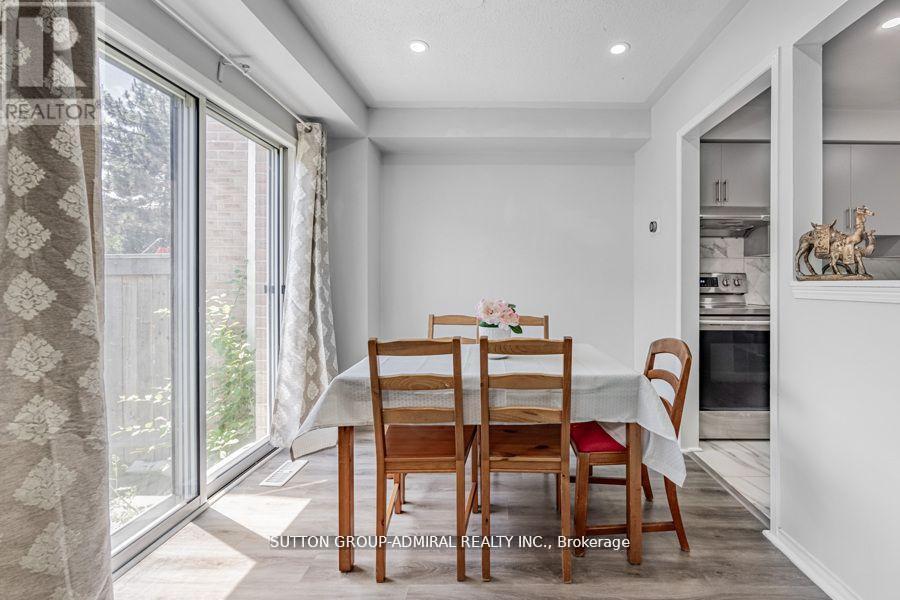 Property at 88 WICKSTEAD COURT image 4