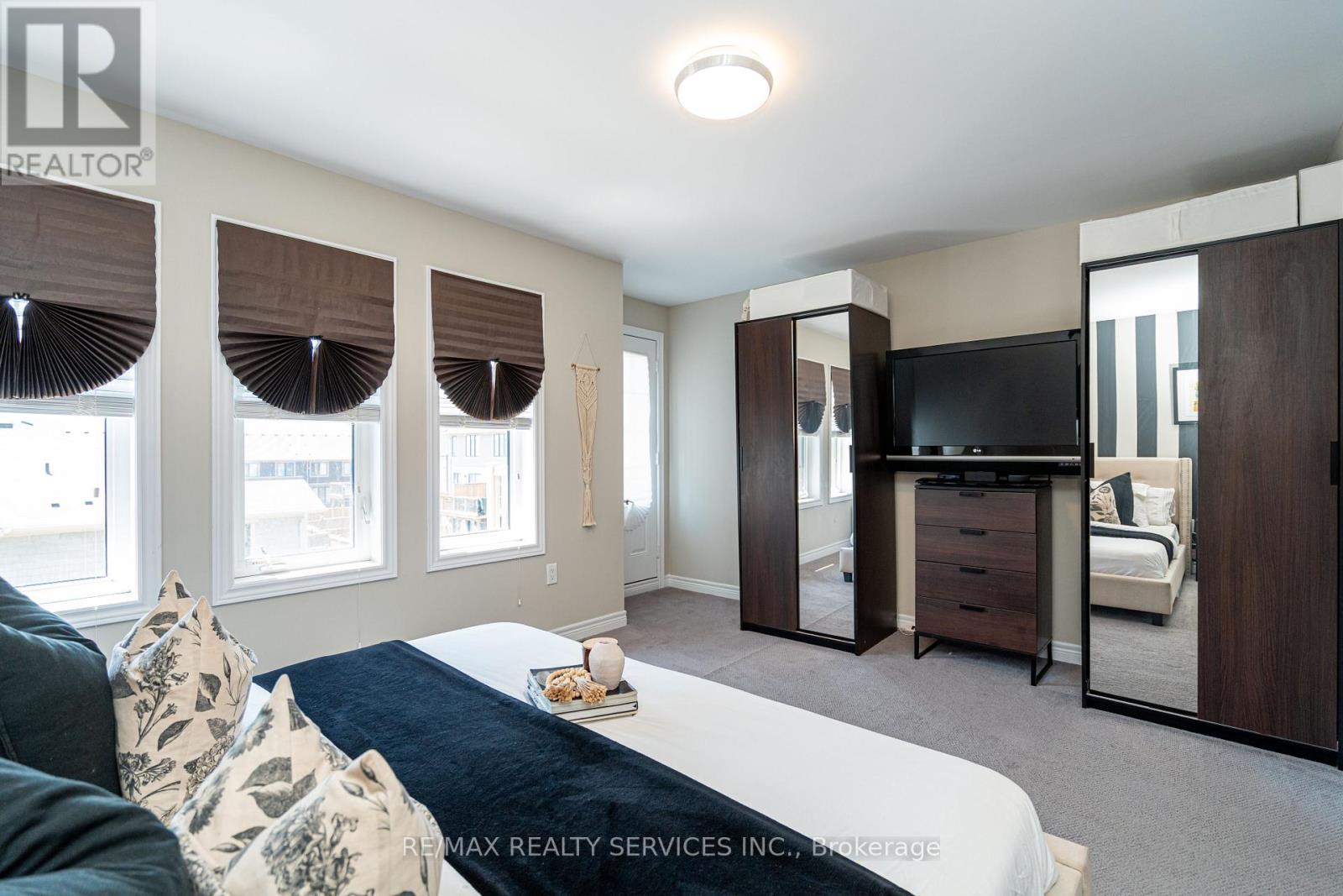 122 - 1890 Rymal Road E, Hamilton, Ontario  L0R 1P0 - Photo 31 - X12315817