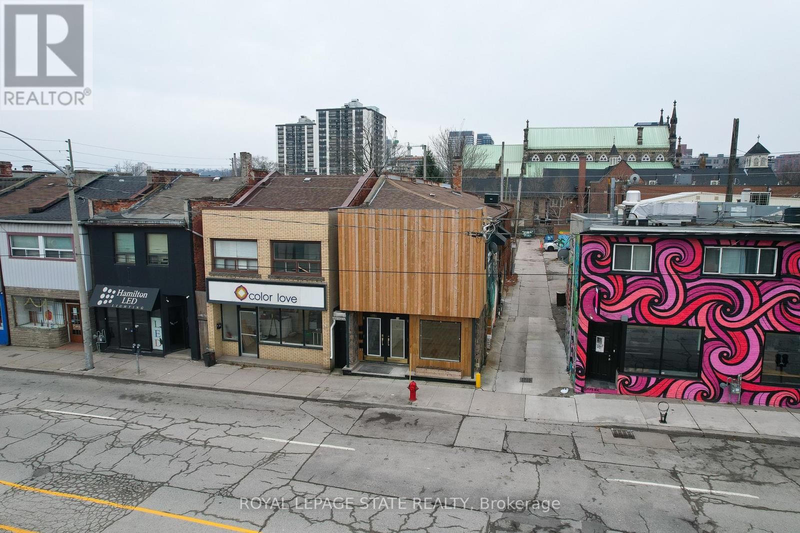 18 Barton Street E, Hamilton, Ontario  L8L 2V5 - Photo 6 - X12315844