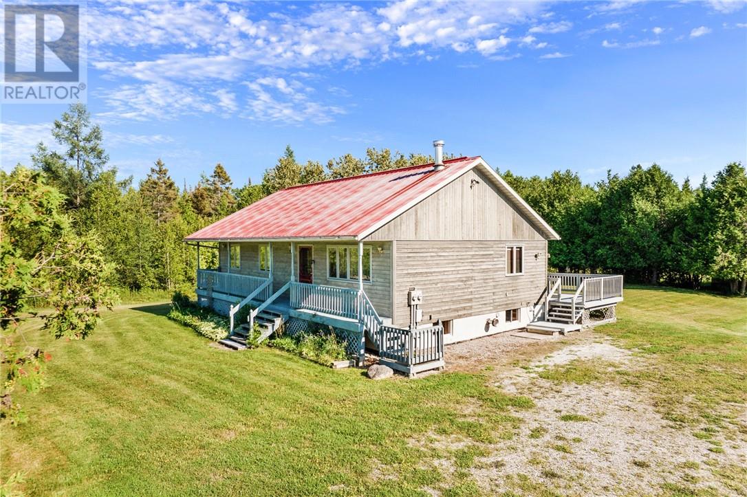 20257 Highway 540, Manitoulin Island, Ontario  P0P 1Y0 - Photo 2 - 2123852