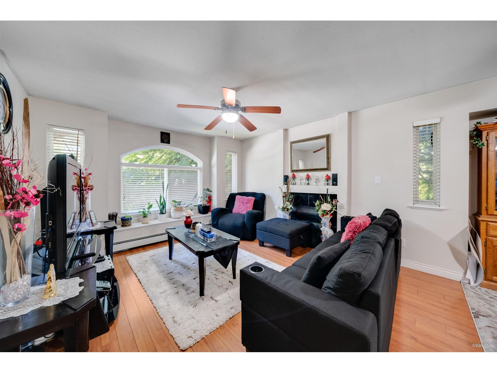 8863 King George Boulevard, Surrey, British Columbia  V3V 5V6 - Photo 16 - R3031666
