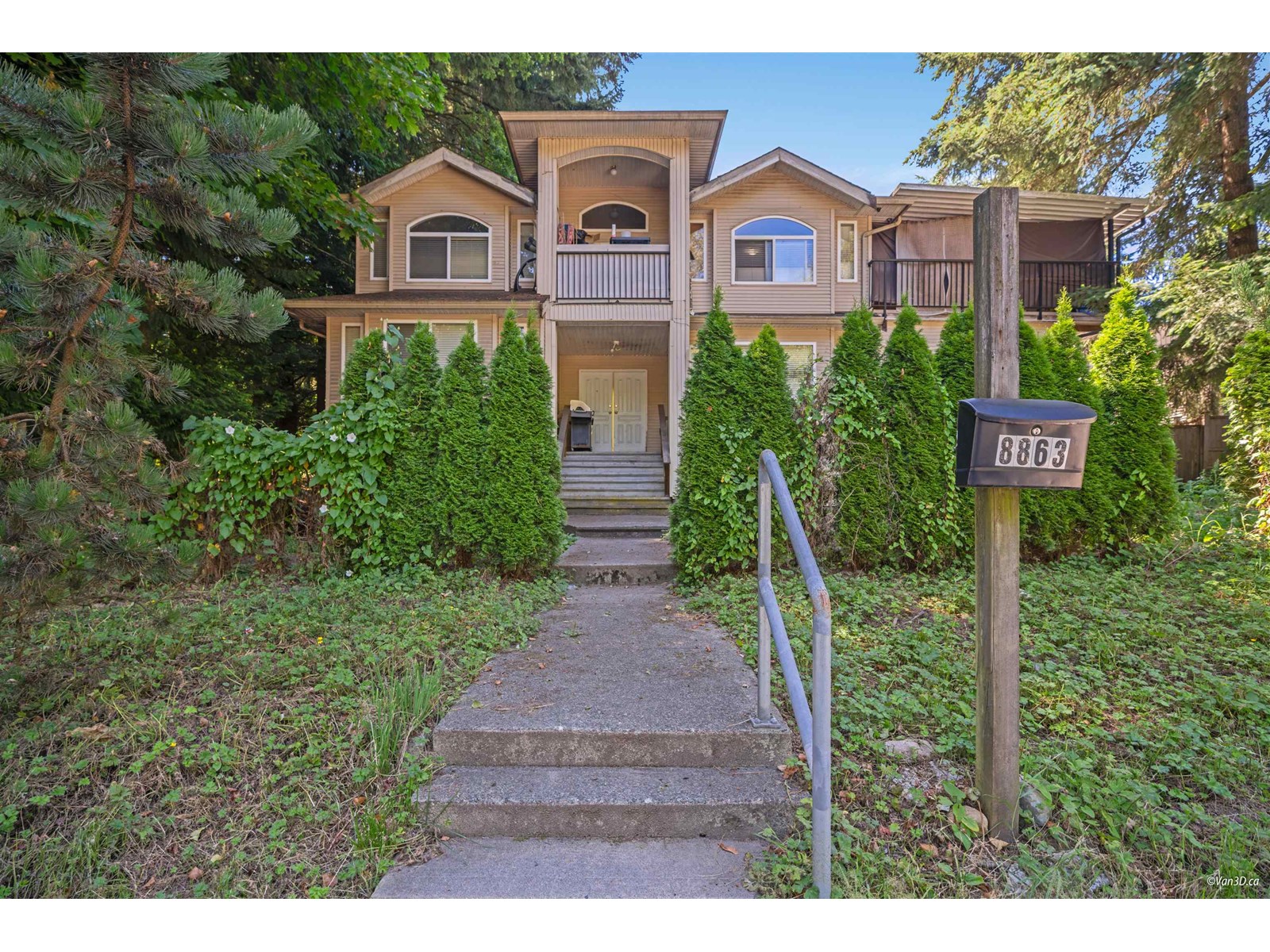 8863 King George Boulevard, Surrey, British Columbia  V3V 5V6 - Photo 32 - R3031666