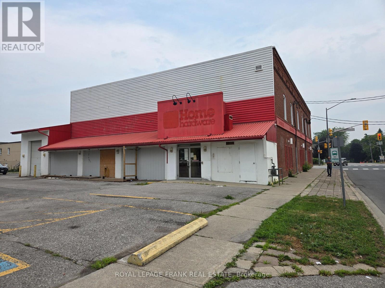 B - 15 King Avenue W, Clarington, Ontario  L1B 1K9 - Photo 5 - E12316018