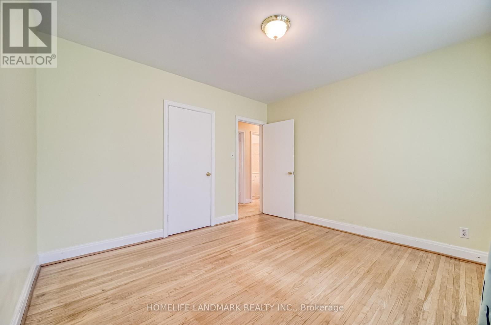 425 Maple Grove Drive, Oakville, Ontario  L6J 4V8 - Photo 14 - W12315904