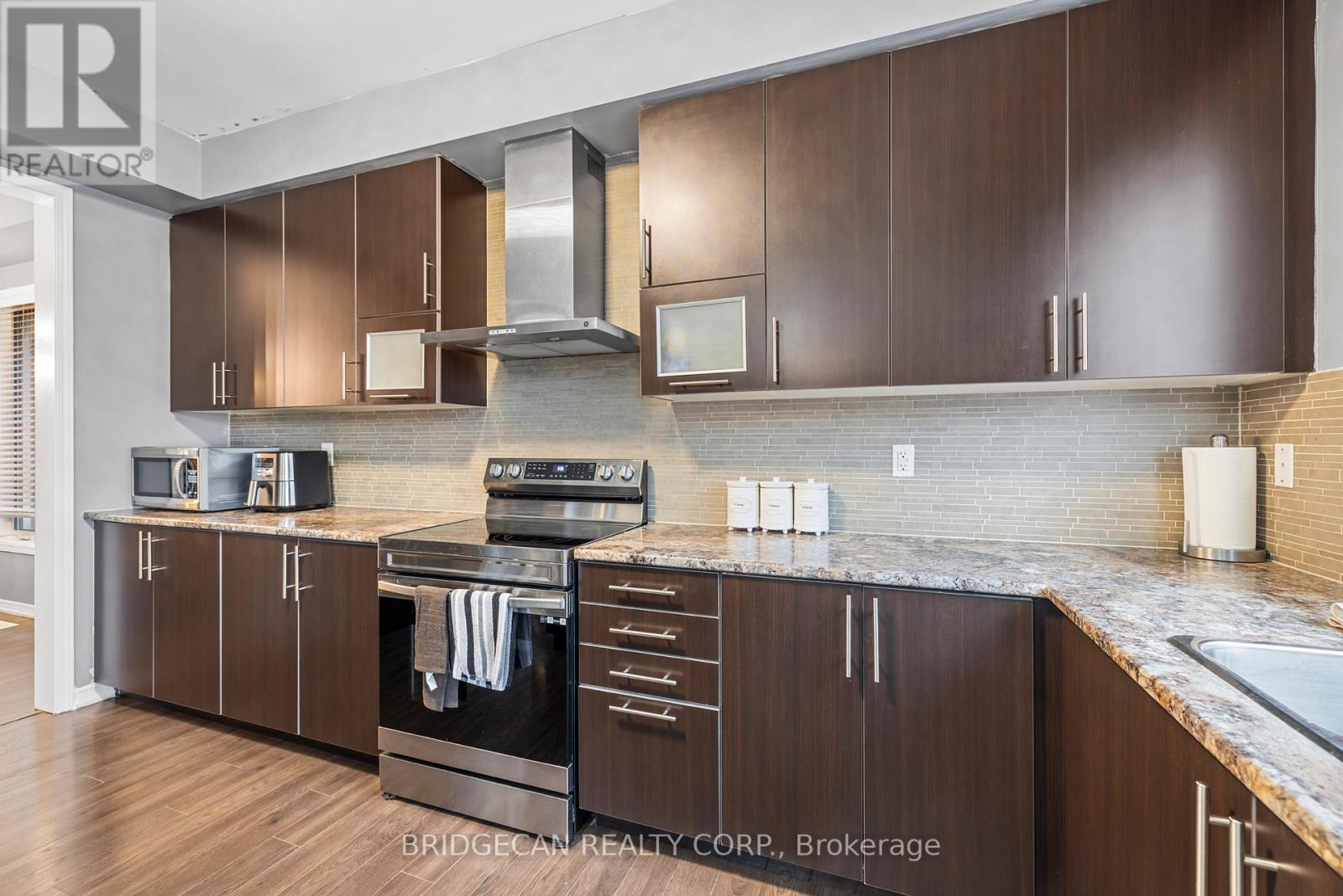 20 Gillespie Drive, Brantford, Ontario  N3P 0K1 - Photo 8 - X12315951