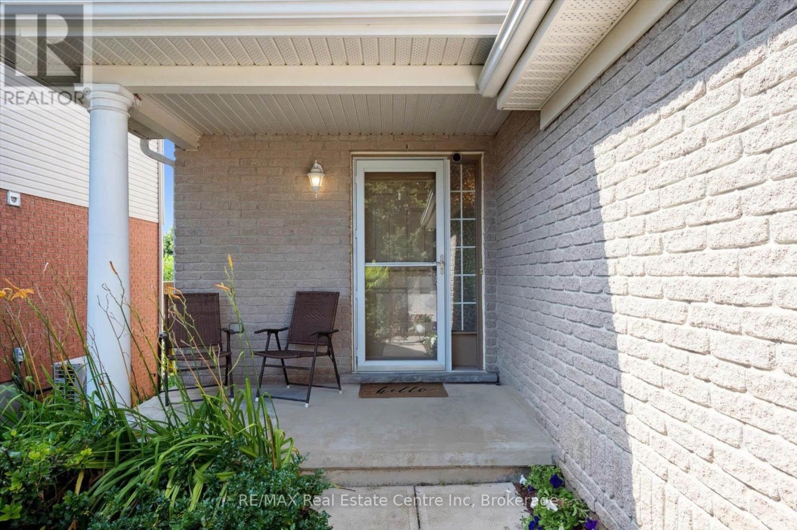 Property at 10 EUGENE DRIVE image 2