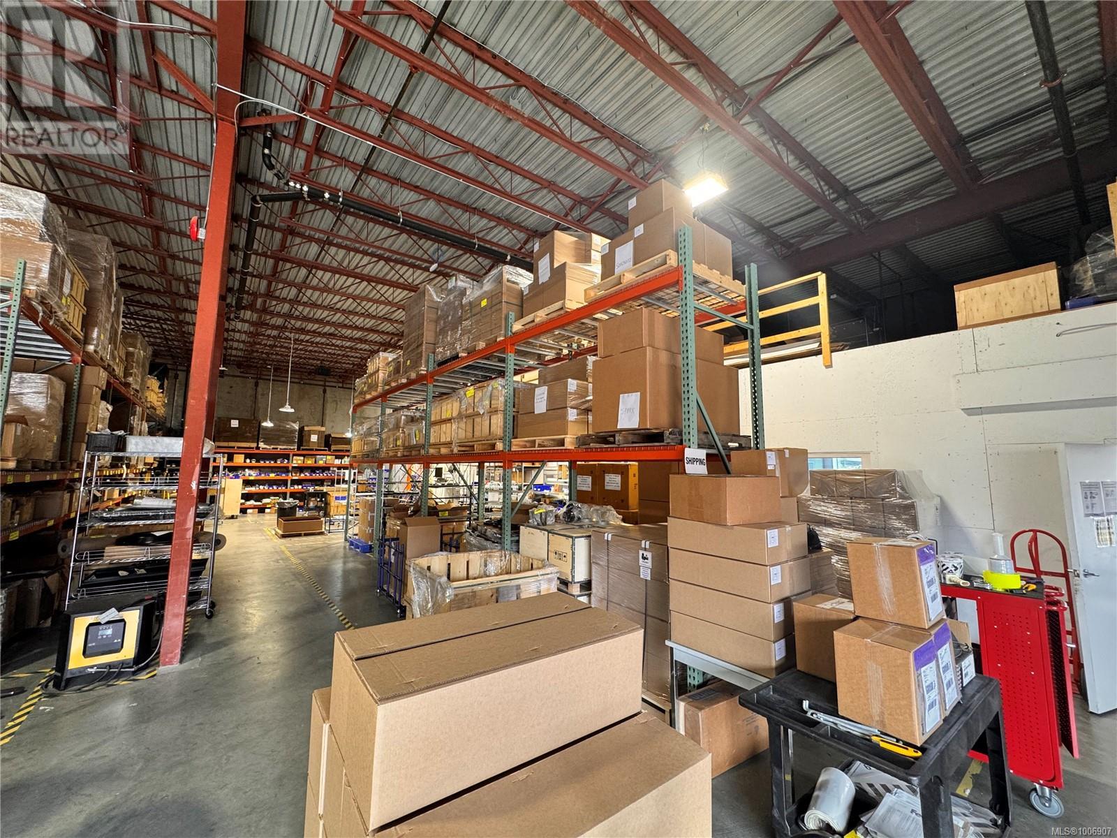 3303b Tennyson Ave, Saanich, British Columbia  V8Z 3P5 - Photo 3 - 1006907