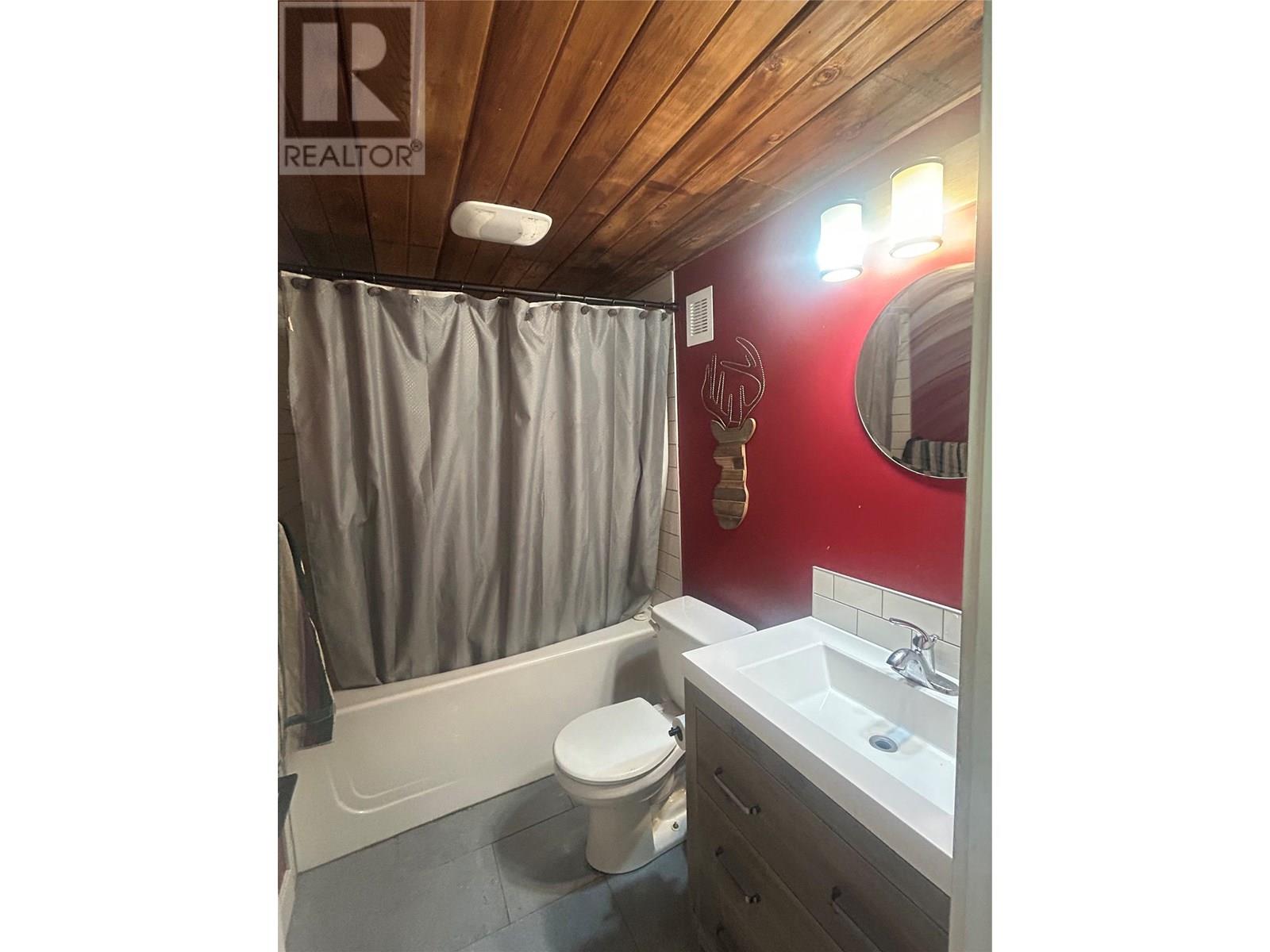 109 Colbeck Road, Revelstoke, British Columbia  V0E 2S0 - Photo 38 - 10350625