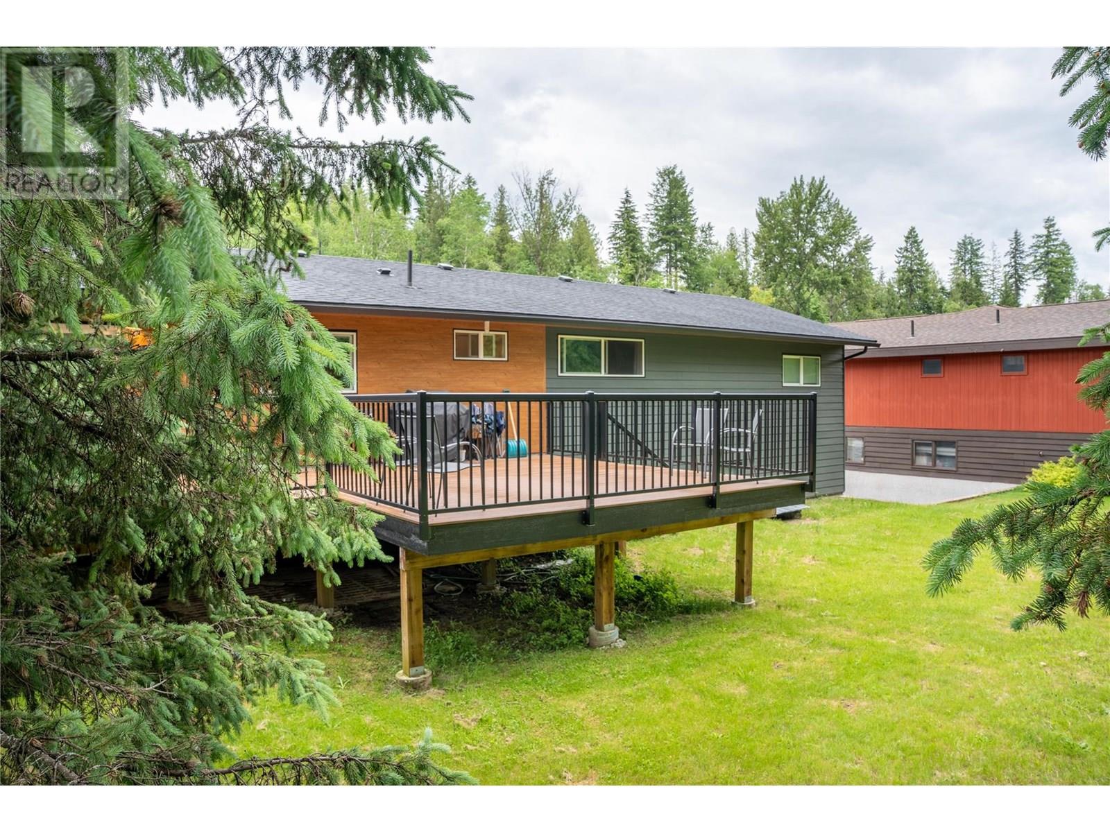 109 Colbeck Road, Revelstoke, British Columbia  V0E 2S0 - Photo 41 - 10350625