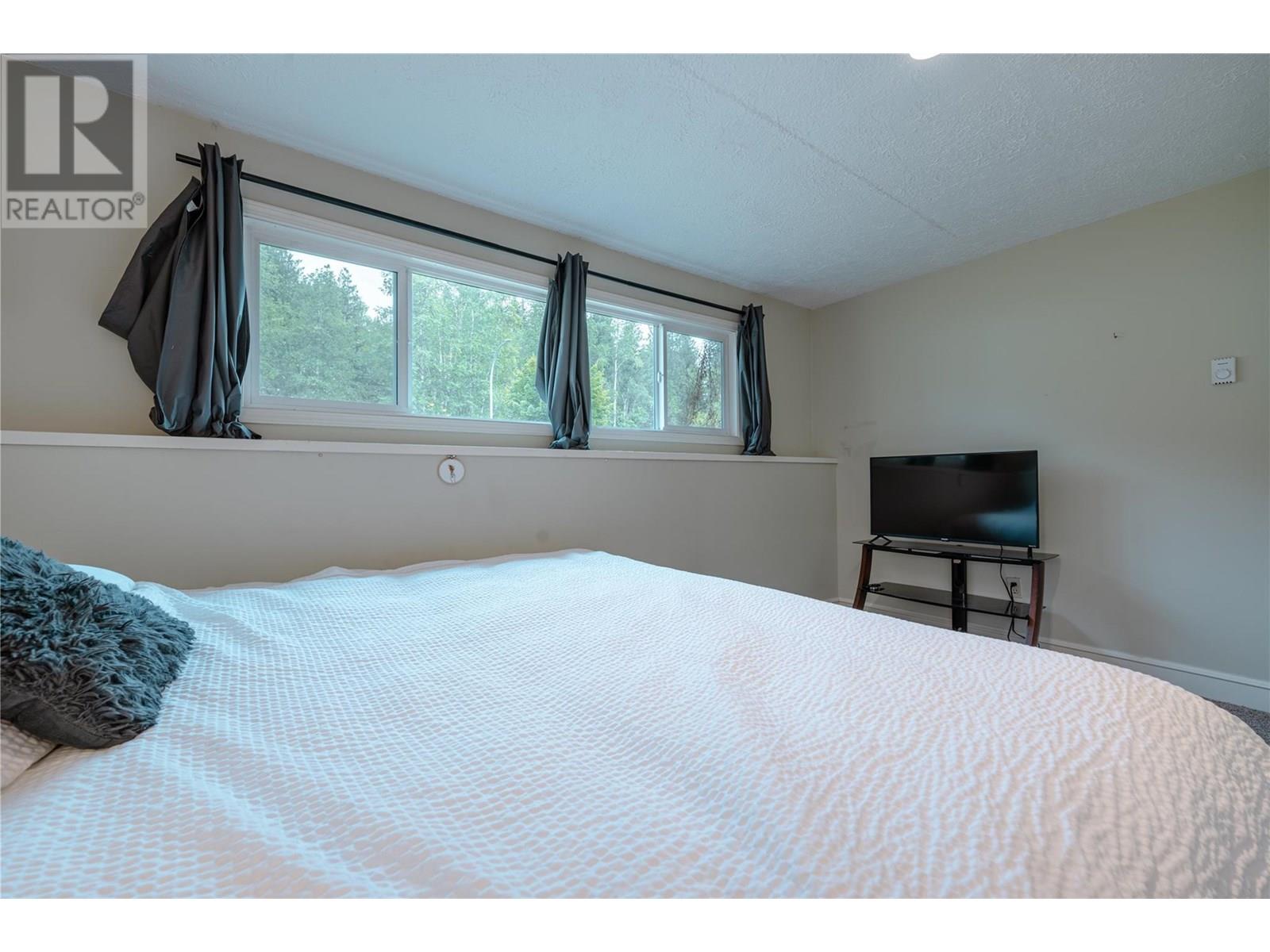 109 Colbeck Road, Revelstoke, British Columbia  V0E 2S0 - Photo 25 - 10350625
