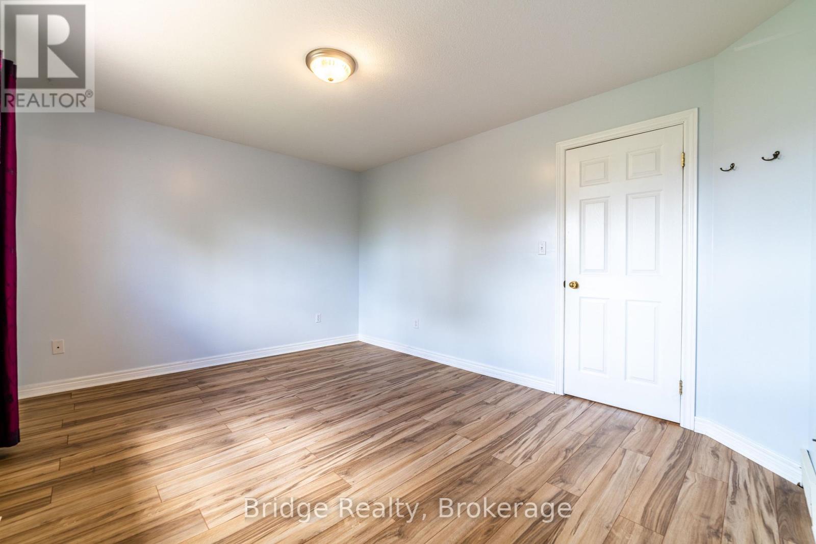 551 Ontario Street, Woodstock, Ontario  N4V 1H2 - Photo 24 - X12316099