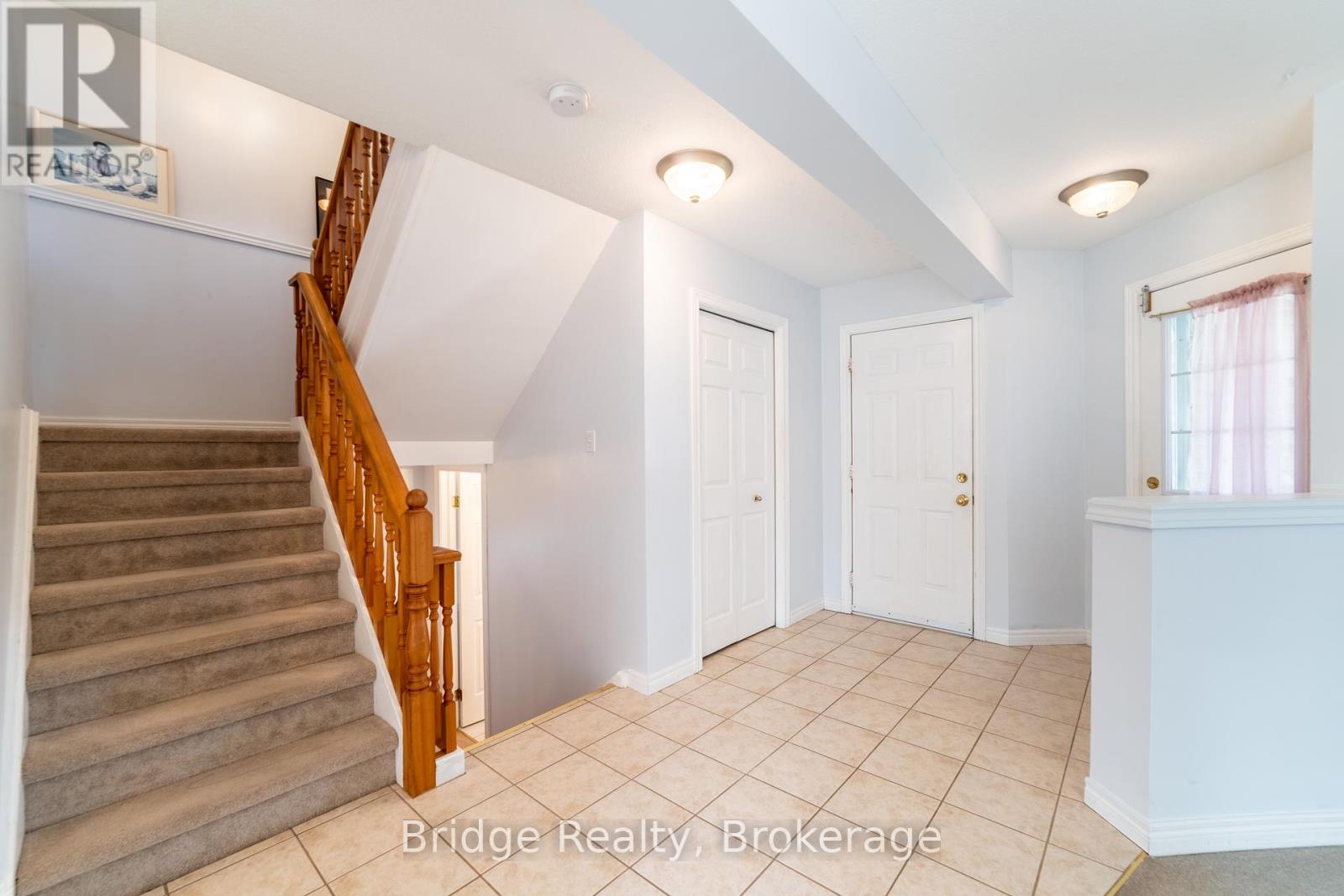 551 Ontario Street, Woodstock, Ontario  N4V 1H2 - Photo 7 - X12316099