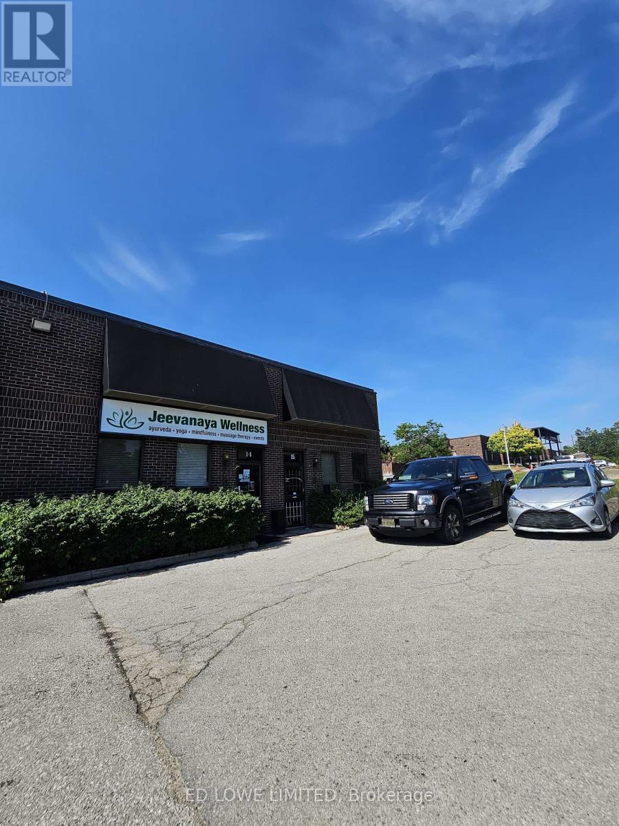 15 - 40 BELL FARM ROAD, Barrie, Ontario