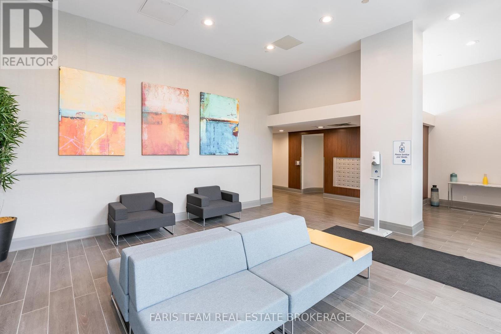 Gph5 - 111 Worsley Street, Barrie, Ontario  L4M 0J5 - Photo 6 - S12315986