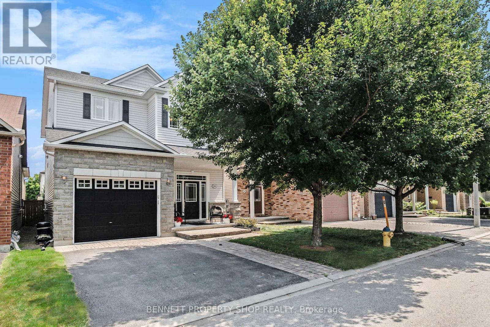 295 Harthill Way, Ottawa, Ontario  K2J 0P3 - Photo 2 - X12316085