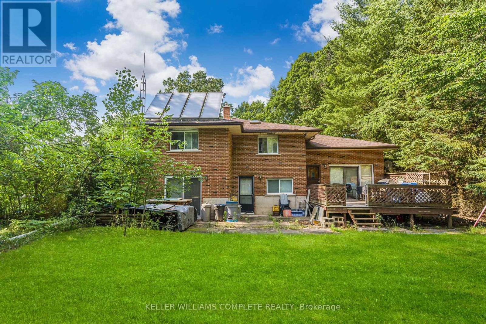 150 Merritt Road, Pelham (Fonthill), Ontario  L3B 5N5 - Photo 14 - X12316092