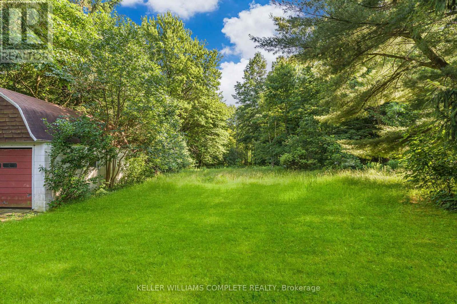 150 Merritt Road, Pelham (Fonthill), Ontario  L3B 5N5 - Photo 16 - X12316092