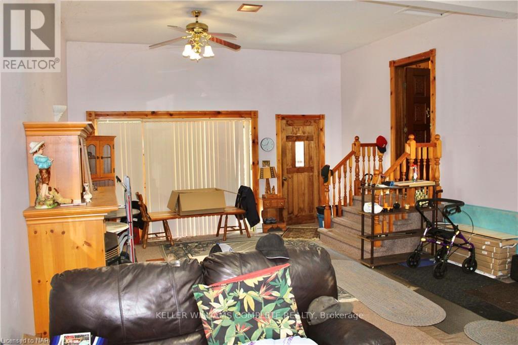 150 Merritt Road, Pelham (Fonthill), Ontario  L3B 5N5 - Photo 25 - X12316092