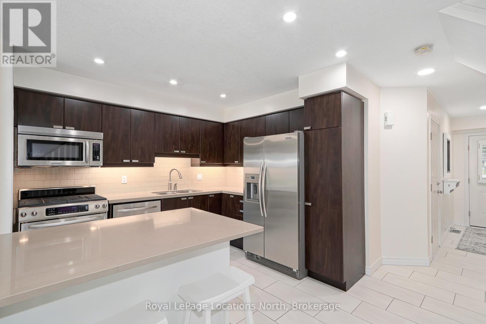 35 Silver Glen Boulevard, Collingwood, Ontario  L9Y 0G9 - Photo 7 - S12316079