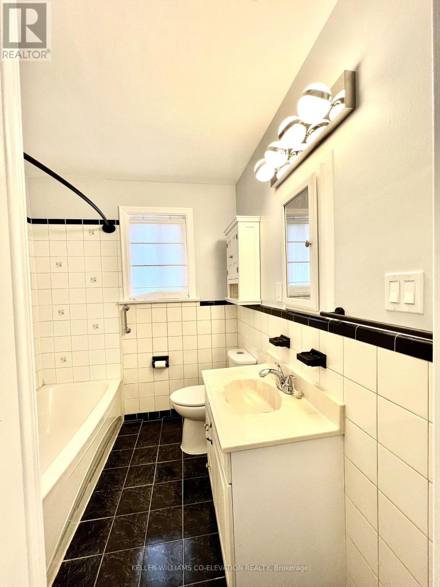 8 Porter Avenue, Toronto, Ontario  M6N 2G9 - Photo 20 - W12315984