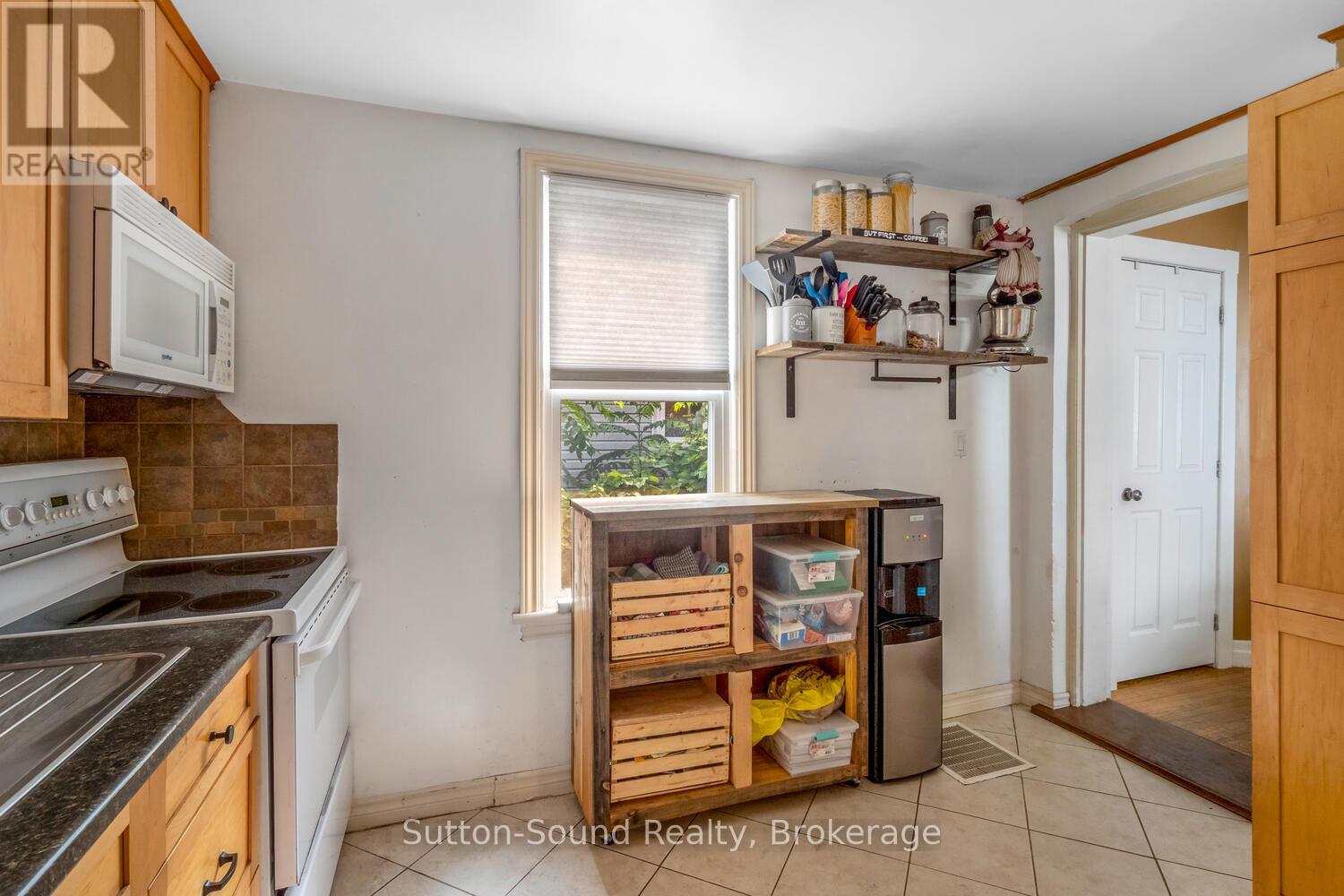 558 13th A Street W, Owen Sound, Ontario  N4K 3X4 - Photo 18 - X12316100