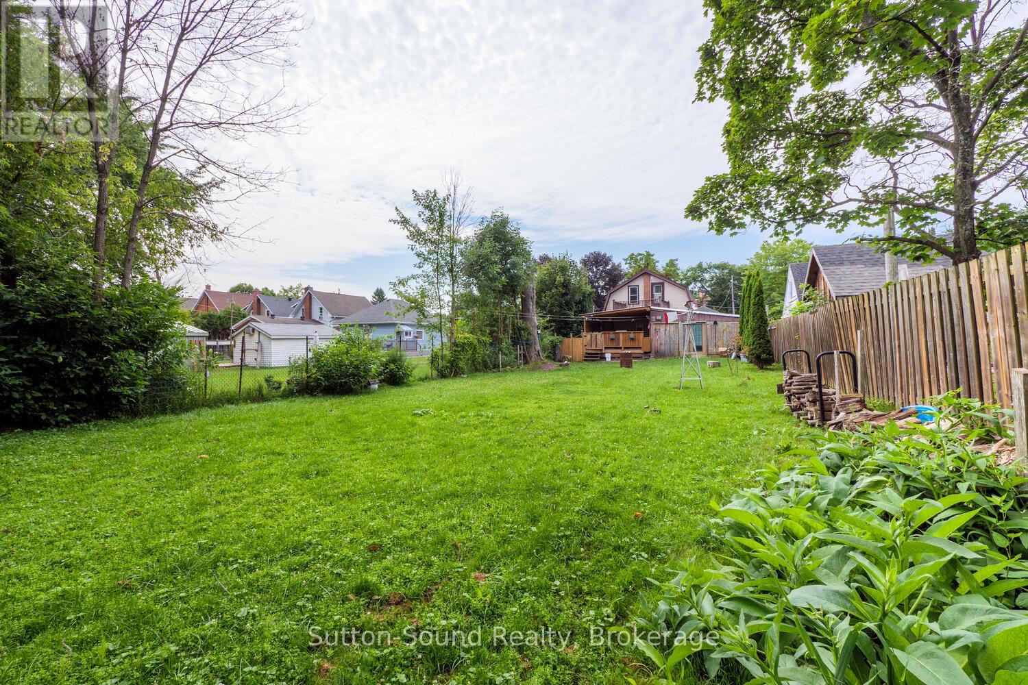 558 13th A Street W, Owen Sound, Ontario  N4K 3X4 - Photo 30 - X12316100
