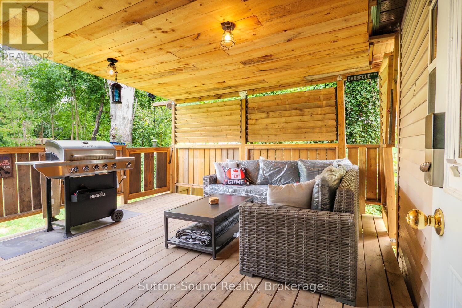 558 13th A Street W, Owen Sound, Ontario  N4K 3X4 - Photo 32 - X12316100