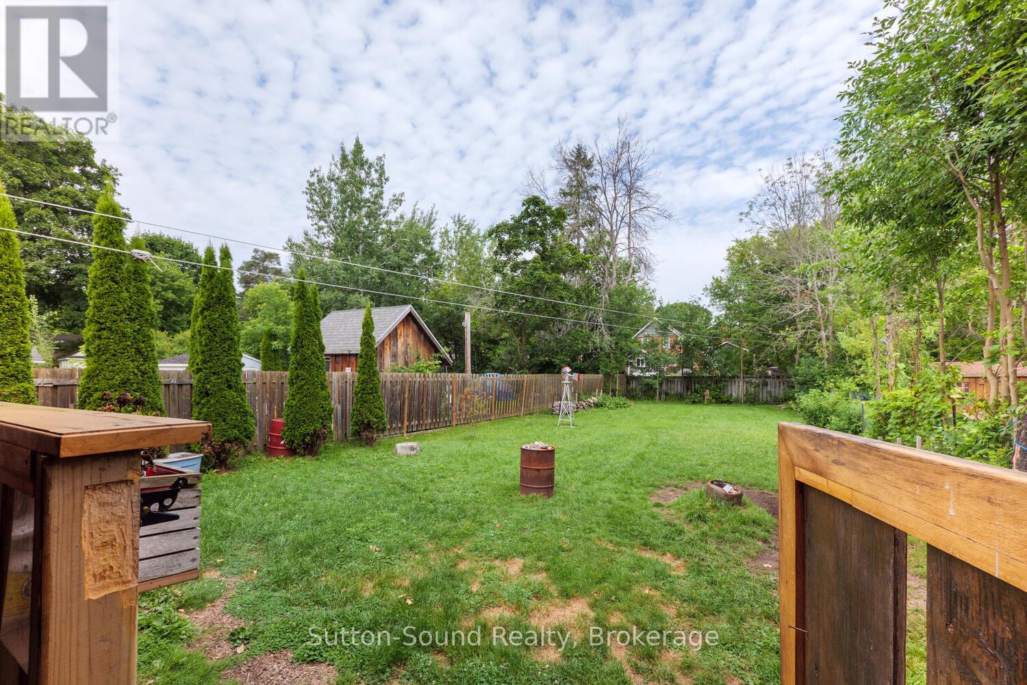 558 13th A Street W, Owen Sound, Ontario  N4K 3X4 - Photo 34 - X12316100