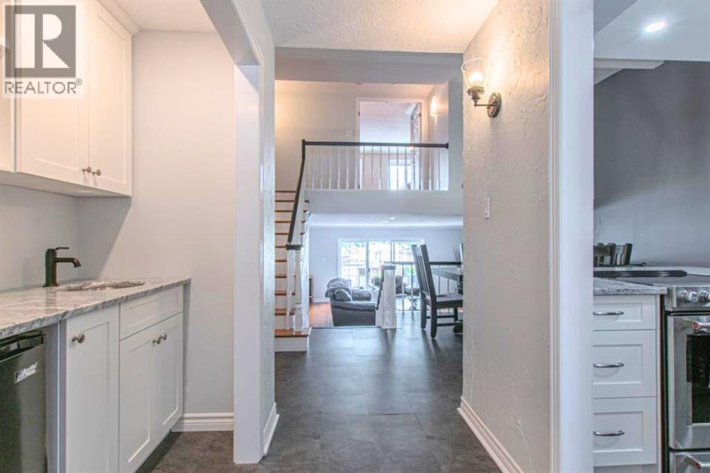 1500 Venetian Boulevard Unit# W-18, Point Edward, Ontario  N7T 7W4 - Photo 13 - 25019293