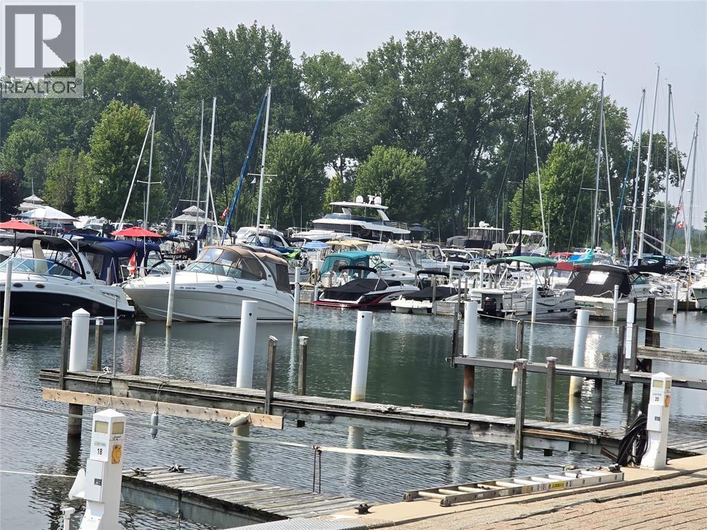 1500 Venetian Boulevard Unit# W-18, Point Edward, Ontario  N7T 7W4 - Photo 32 - 25019293