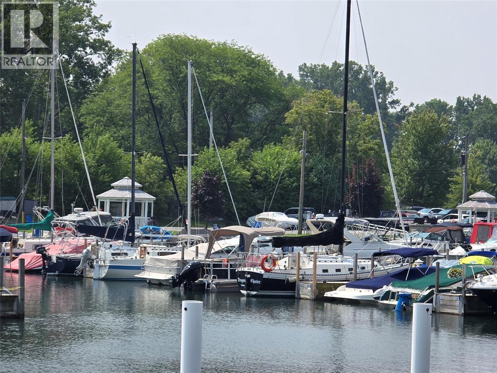 1500 Venetian Boulevard Unit# W-18, Point Edward, Ontario  N7T 7W4 - Photo 33 - 25019293