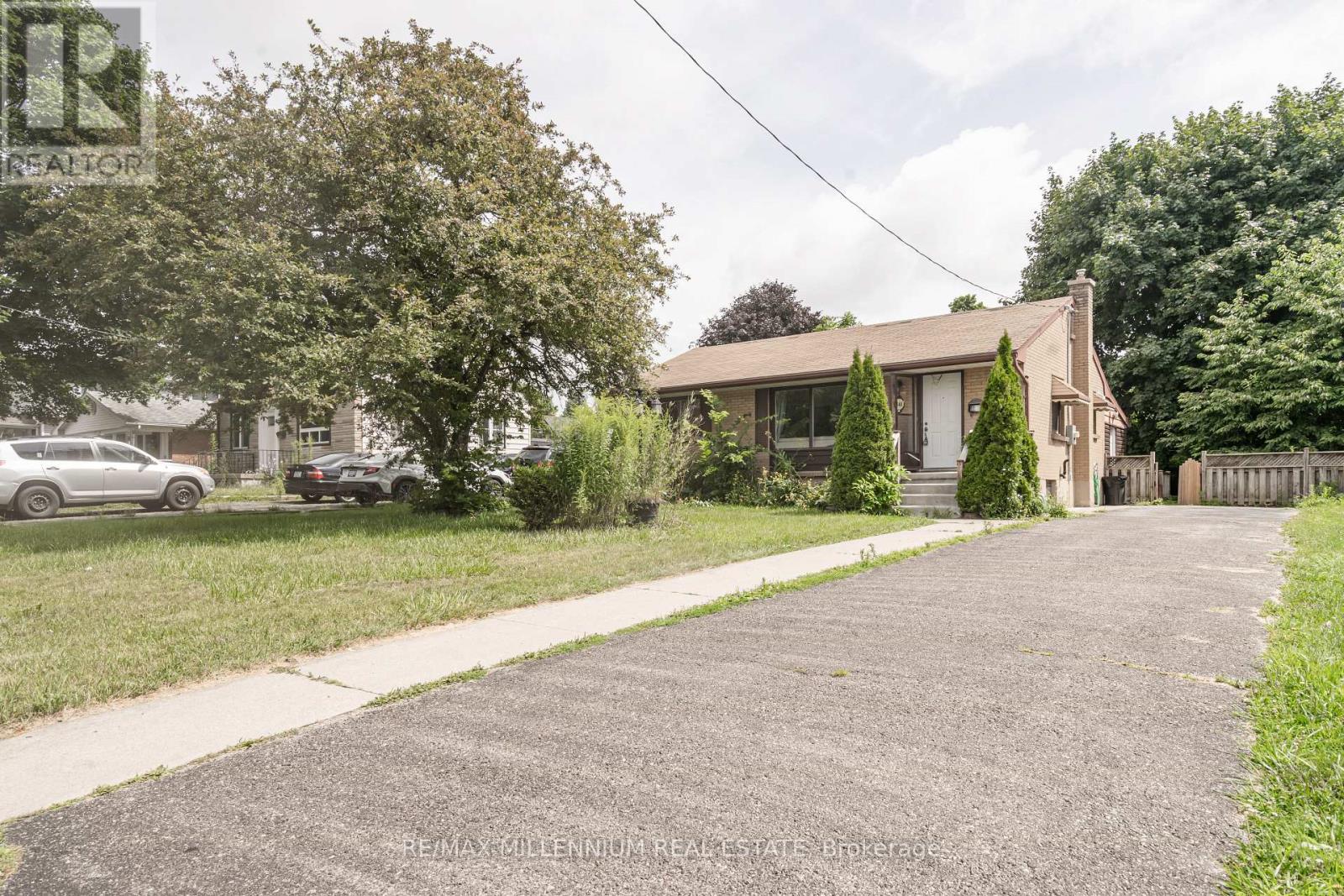 Property at 348 WINNIPEG BOULEVARD image 1